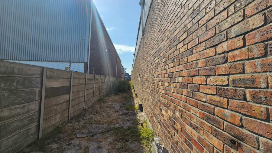 To Let commercial Property for Rent in Epping Industrial Western Cape